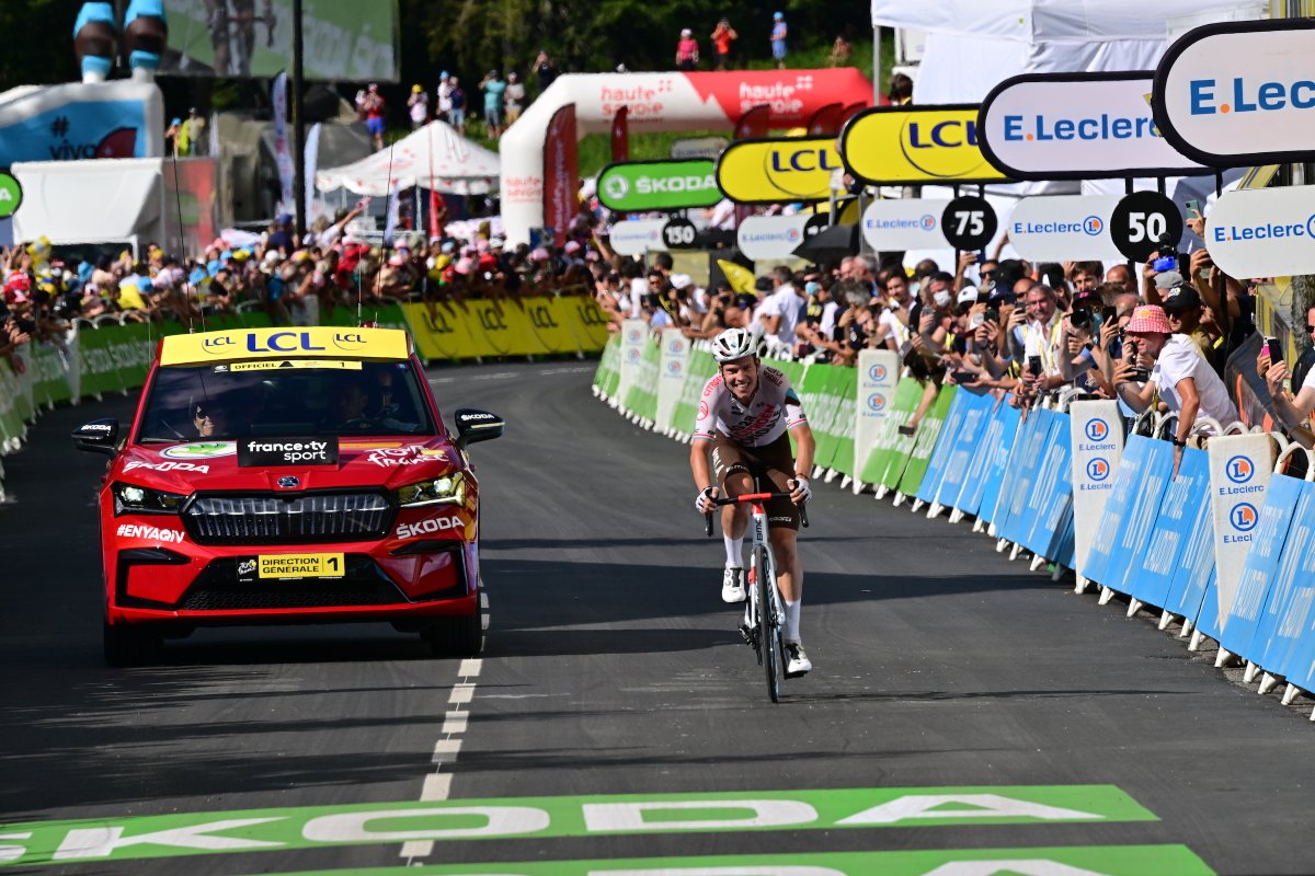 cyclist's tweet photo. The Jungels VIP https://t.co/tJdKzpL5xx