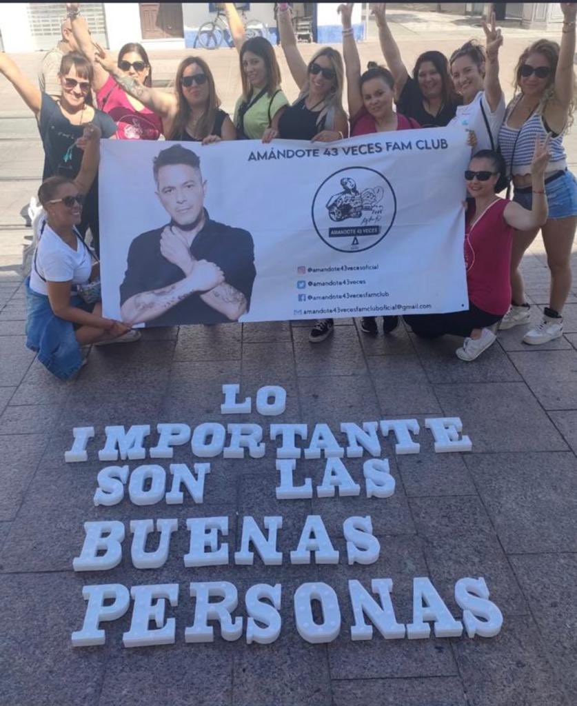 LFdCesmas's tweet photo. ¿Sería bueno para la humanidad crear un mundo en donde todos con todos seamos solidarios, condescendientes, entregados? 🫶🏻
Definitivamente, sí 🙏🏼❤️‍🔥

“Lo importante son las buenas personas” (David Pizarro 🤍1971- ✝️2021) -In memoriam-

@alejandrosanz https://t.co/L2PD94fSZk