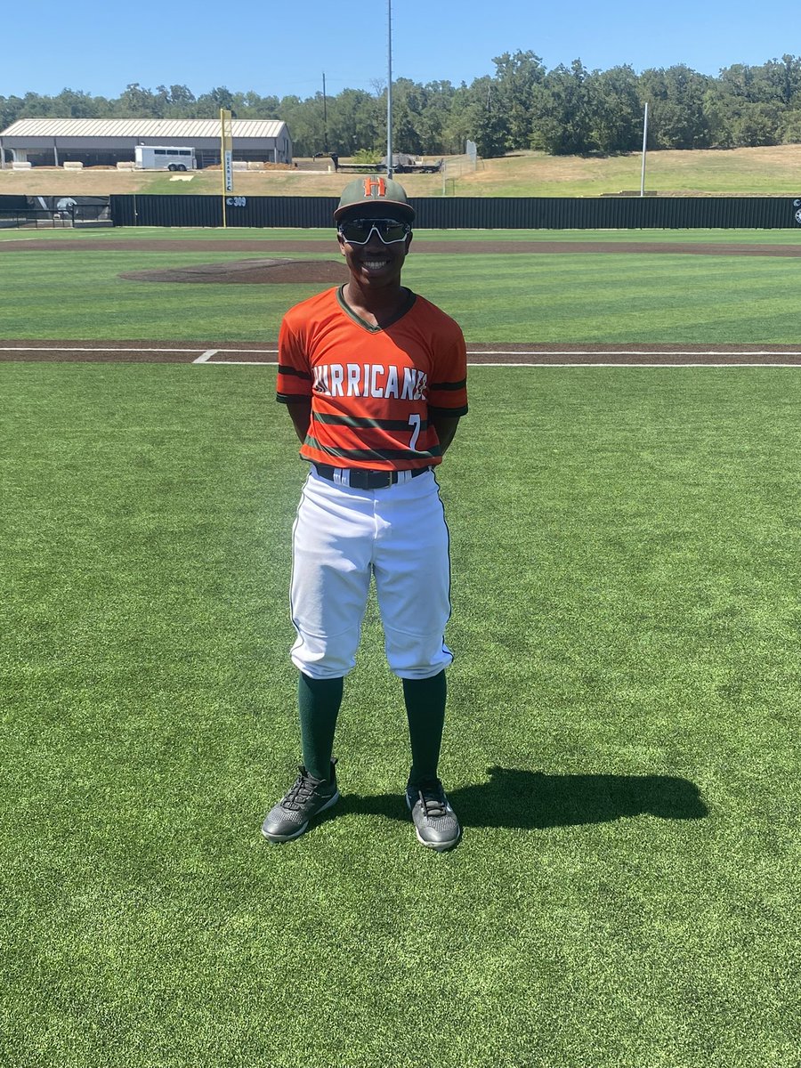 FiveToolTexas's tweet photo. #DFWClassicSS F: @2024Hurricanes 8, TRPD 16U 1, 
PoG: @PeytonFirgens 1-2, 3B, RBI, 2R, BB
Hitter: @RyanClark0 2-2, 2B, R
Notable: @RhettSawyer83 2-3 | Collin Volpe 6.0 IP, K, 4H, ER https://t.co/O4DRUNJwTz