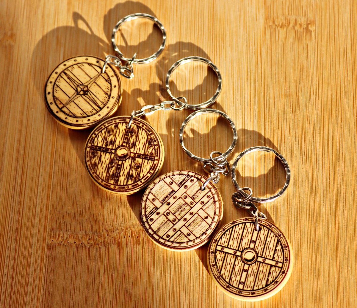 TorbayEngravers's tweet photo. Viking shields! Your keyring ,your shield.....
https://t.co/zLDtXh1wqZ
#vikings #vikinglife #vikingshield #keyrings #keytag #KeyFob #engraved #engravedgifts #personalised #sale #smallbusiness #devon #nordicstyle https://t.co/t5JPYGciso