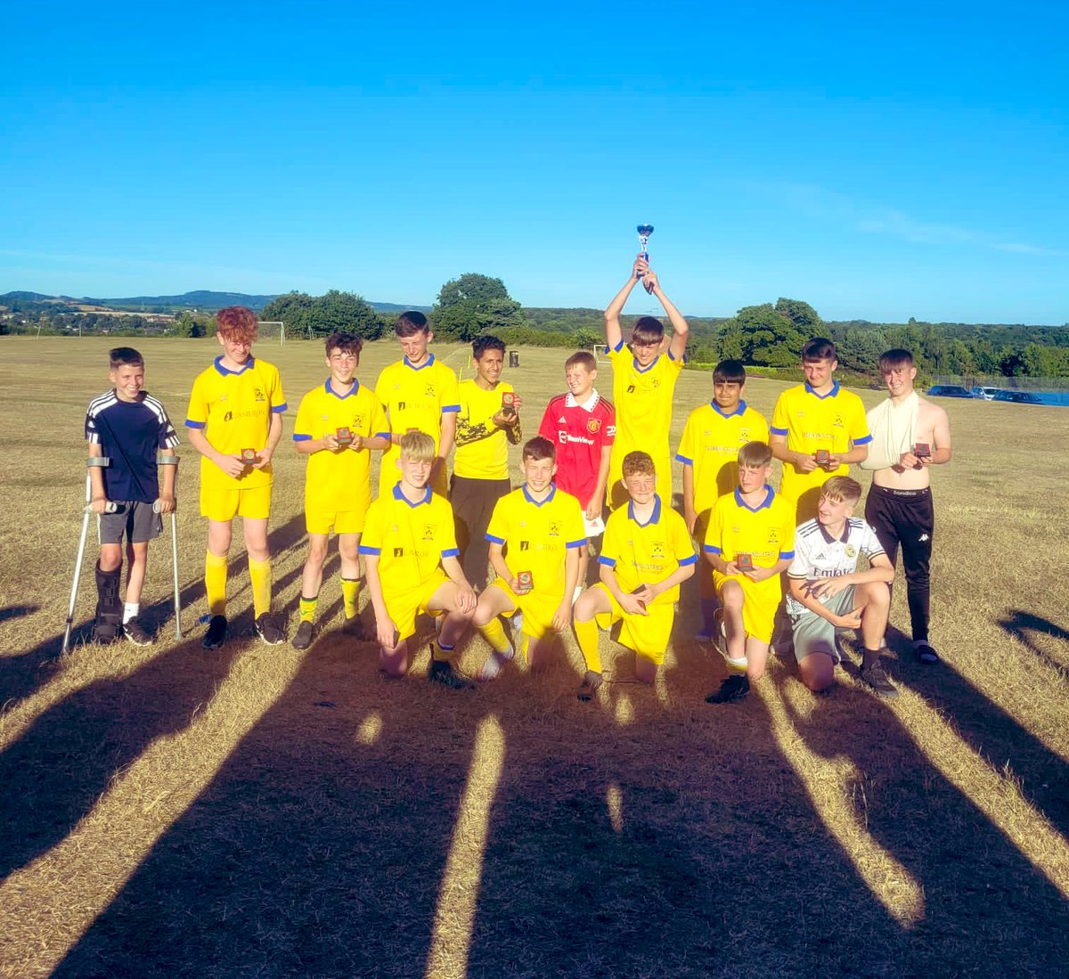 kids_tivi's tweet photo. A massive congratulations to Tividale FC U14s 🏆🏆🏆 Cup winners in the Kidderminster Lions U14s tournament 🏆 Well done lads!!! ⚽️💛💙 https://t.co/gsfV9Eywv7