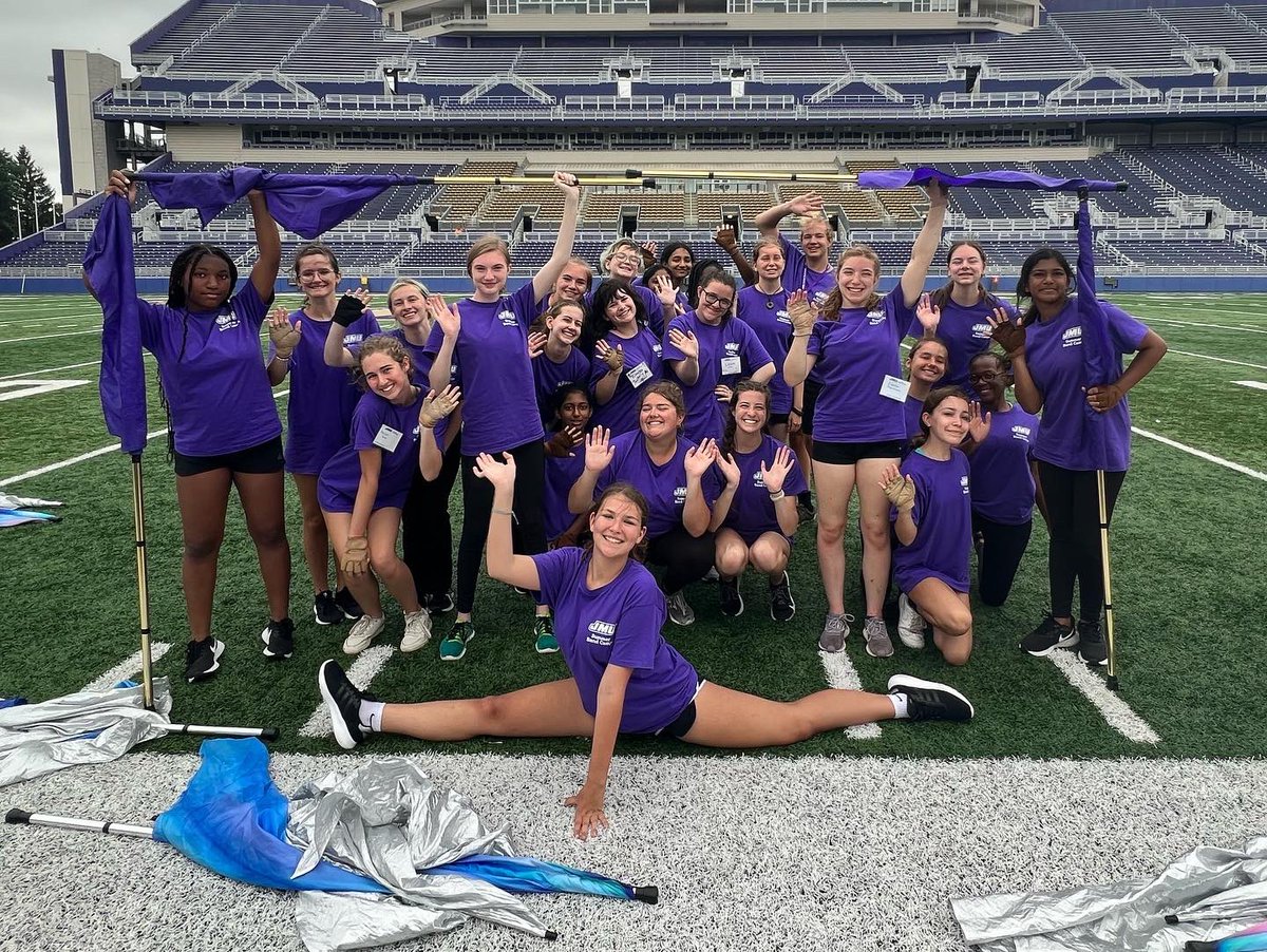 JMUColorguard's tweet photo. JMU SBC 2022:  The Chas-Slayyyys!
#jmusbc #jmusbc2022 https://t.co/jsIOwIEf59