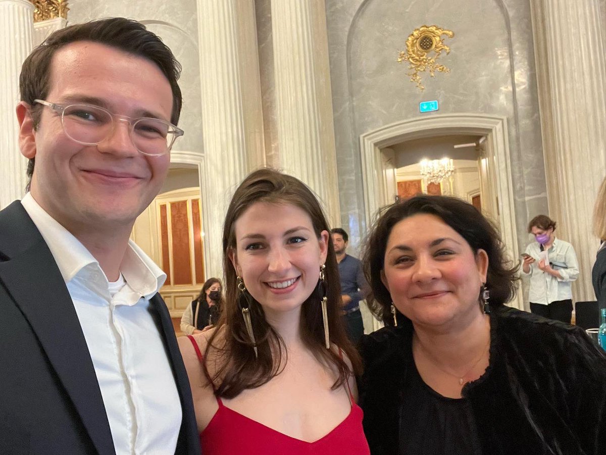 SabaFarzan's tweet photo. Opera night! 🎉☺️ Foreign policy friends who’re also art friends made this a truly great pleasure. A former German chancellor was there too. 😉🎶😊 #Turandot #Opera #StateOpera #BumpingIntoAngelaMerkel https://t.co/gVJZsrr6gO