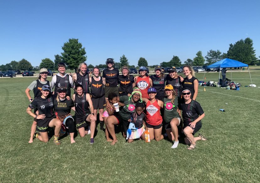 WildRoseUlti's tweet photo. Wild Rose had a great first tournament weekend at Heavyweights! It was a weekend full of learning and bonding with new and veteran players. Looking forward to the rest of the season! 🌺🥏 https://t.co/eGeC96v5S2