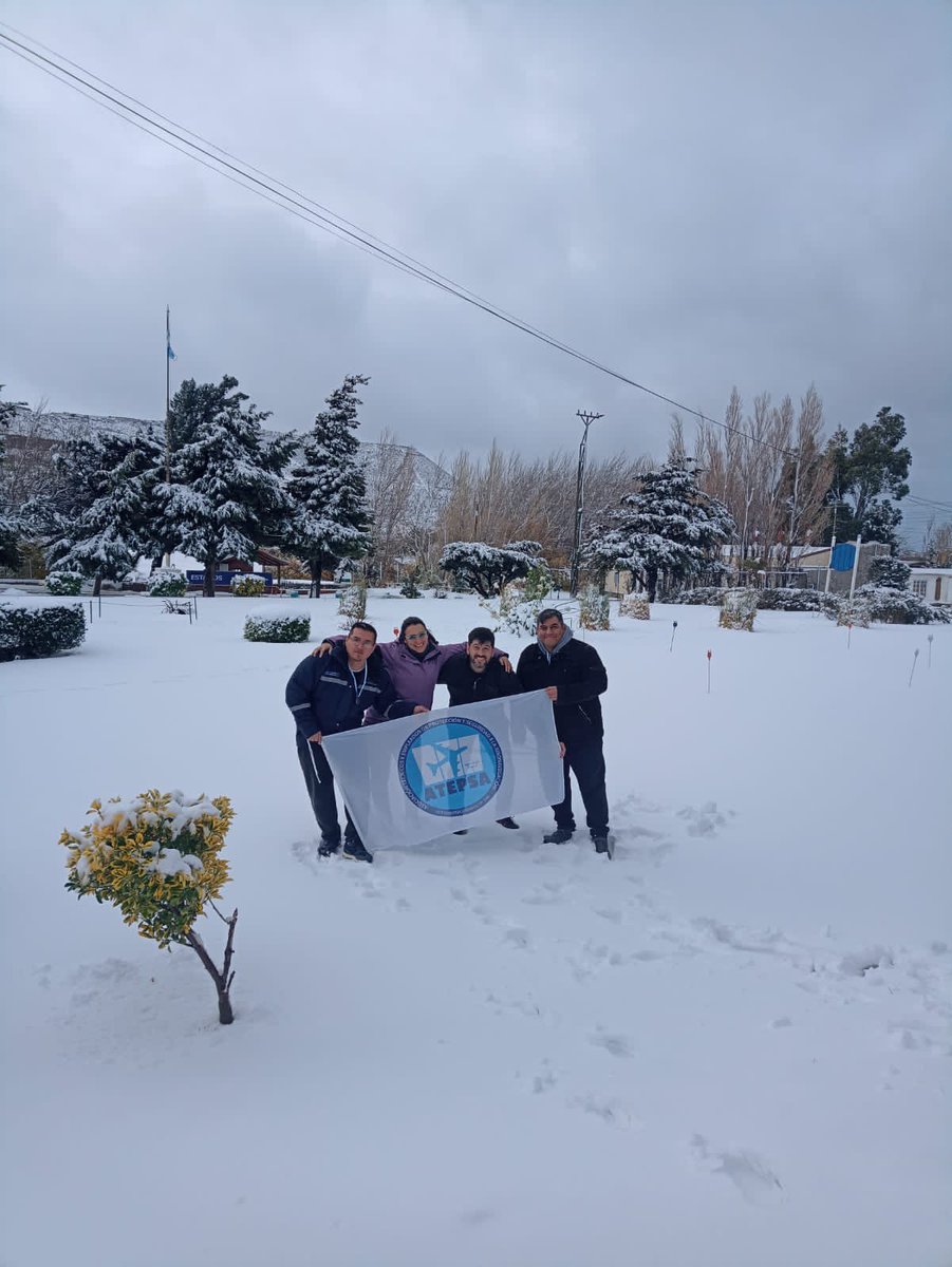 ✅ Seguimos en #ComodoroRivadavia en un día espectacular, celebrando la juntada al lado de las/los compañeros/os. 💪🏻

🙌🏻Estas acciones nos hacen cada vez mas grandes!🙌🏻

#ATEPSA #padelsolidario #solidaridad