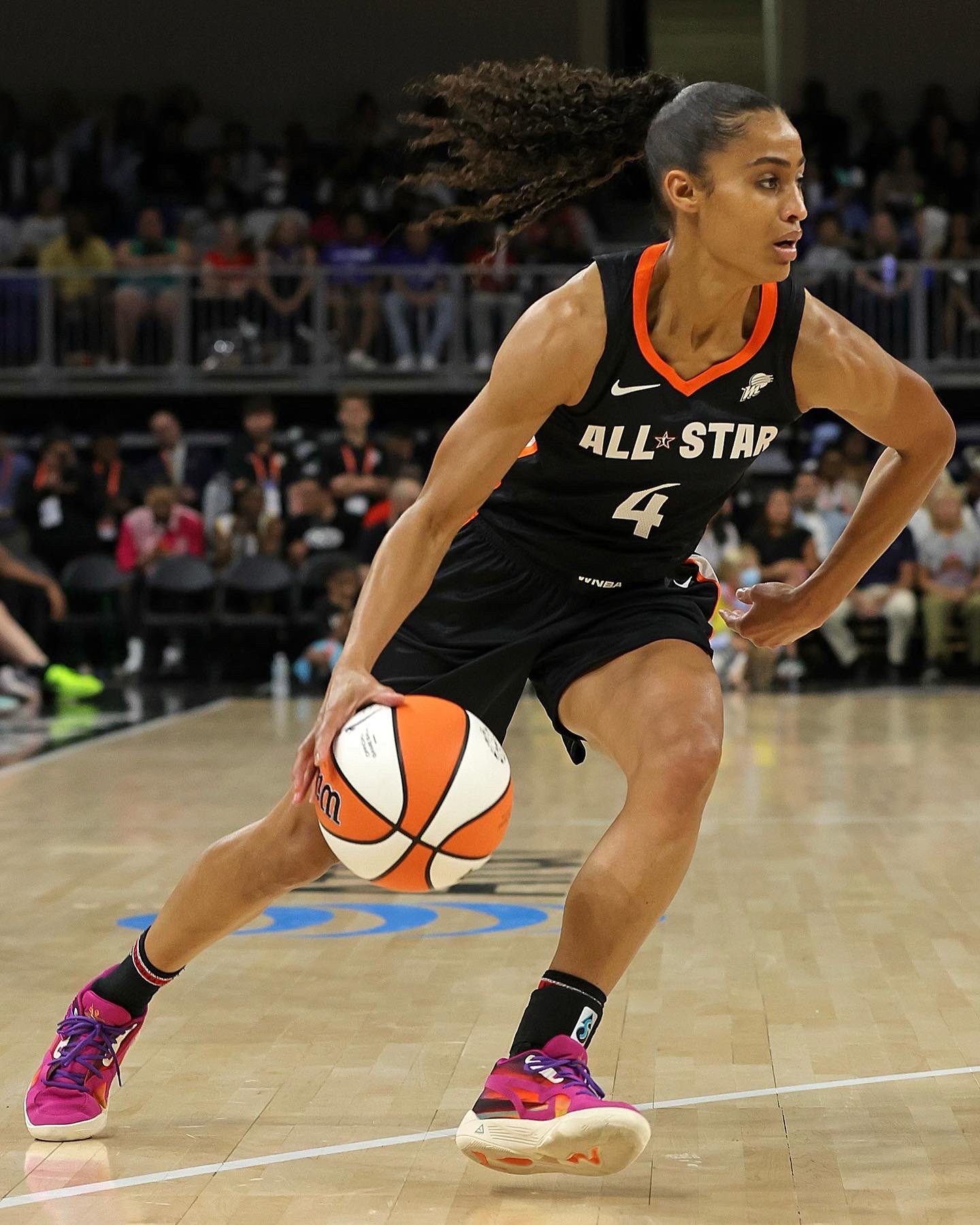 Jackie Young (JackieYoung3) / Twitter