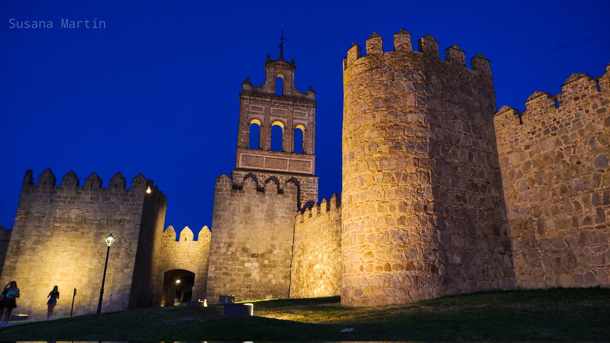 CyLEsVida's tweet photo. Ávila, Bien Patrimonio Mundial
📷 @VentanasDelCiel 
 https://t.co/I6sDEwb0Sz