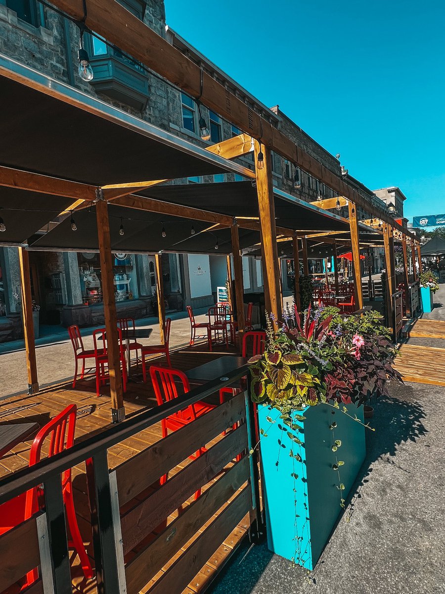 Did you know #DTCbridge has a food pavilion on Main Street for everyone to enjoy?! Grab food or beverages from your favourite cafe or restaurant and enjoy dining out on Main Street in Downtown Cambridge! 💕 #Summer2022 #PatioSeason #GaltLove #Cambridge