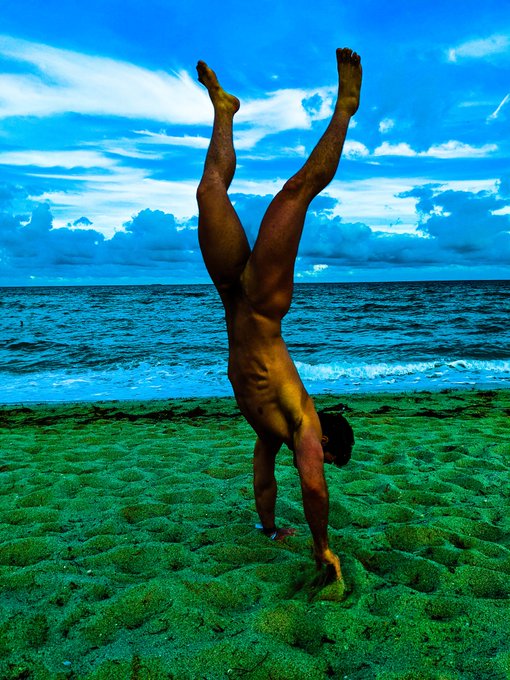 buy for pleasure not recommended for investment.   https://t.co/kbIEZzU6Ae https://t.co/LnRnu5qAbC