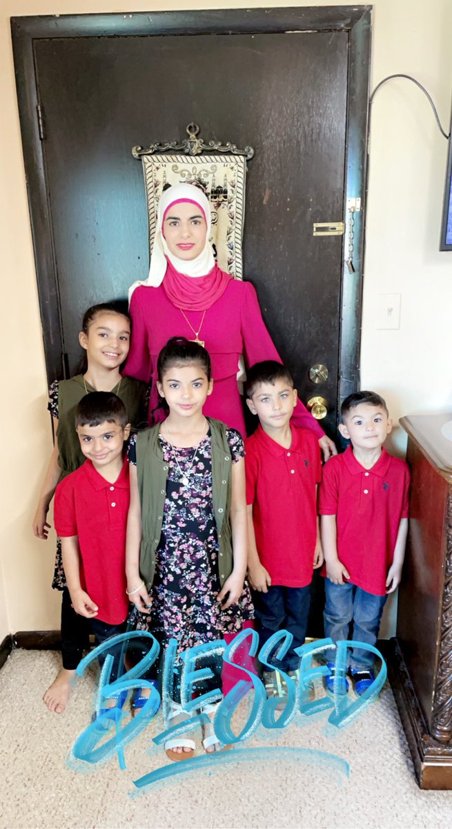 NisrenIssa's tweet photo. Eid Al-Adha Mubarak to my wonderful family and friends! Hope everyone enjoyed spending time with family and friends!! 💝🌹 https://t.co/6LpehJjErU