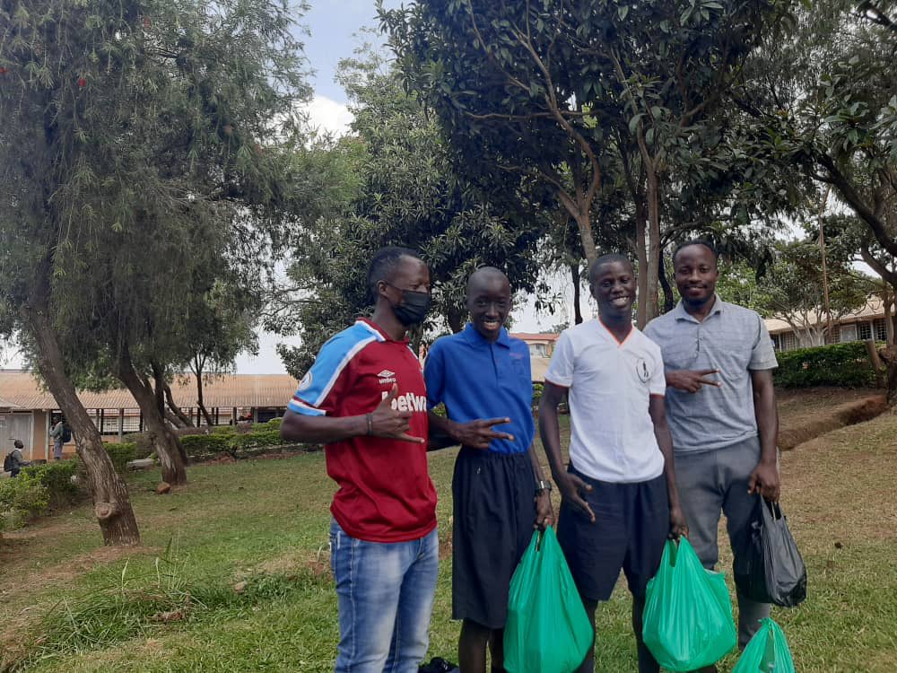 ubuntudisciples's tweet photo. As we need divine visitation to bring the wisdom, power, favour, and blessing of heaven upon our efforts , the disciples strolled down to bishops ss to check on David Kyobe on his visitation day,
we are proud of you boy Keep it up.

📌9th July https://t.co/6Tm3HB3K5n