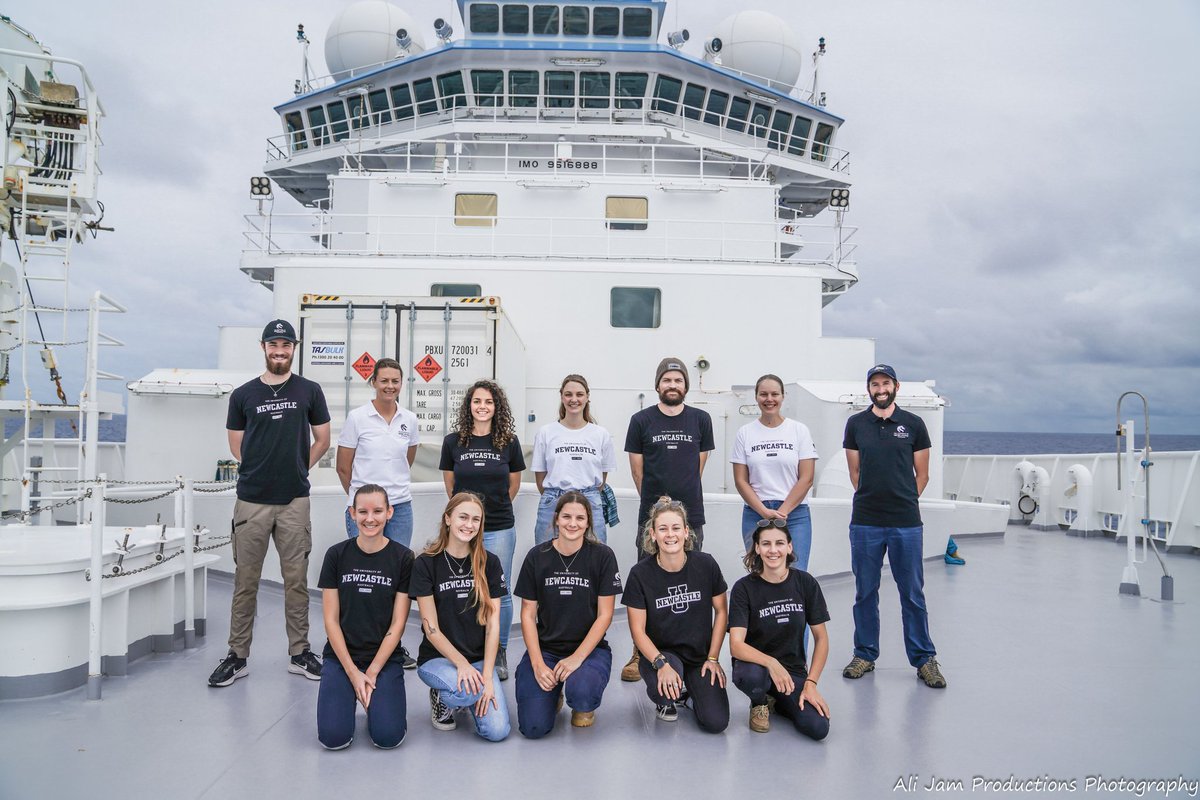 AliJamMedia's tweet photo. See ya later sea life 💙 🌊🚢 The absolute voyage of a lifetime with lifelong new mates made ☀️💛

@UON_research @Uni_Newcastle #student #volunteers on the #tasmansea #investigating #tsunami potential on the @CSIRO #rvinvestigator https://t.co/PXgpAOfahH