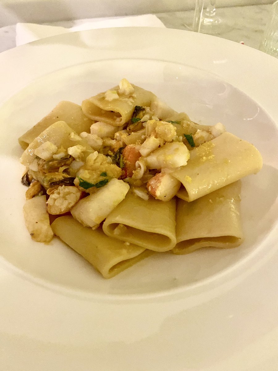 Paccheri allo Scoglio in <a href="/osterialucio/">Osteria Lucio</a> tonight, delicious dish ,thanks <a href="/ChefRossLewis/">Ross Lewis</a> 👍👍👍