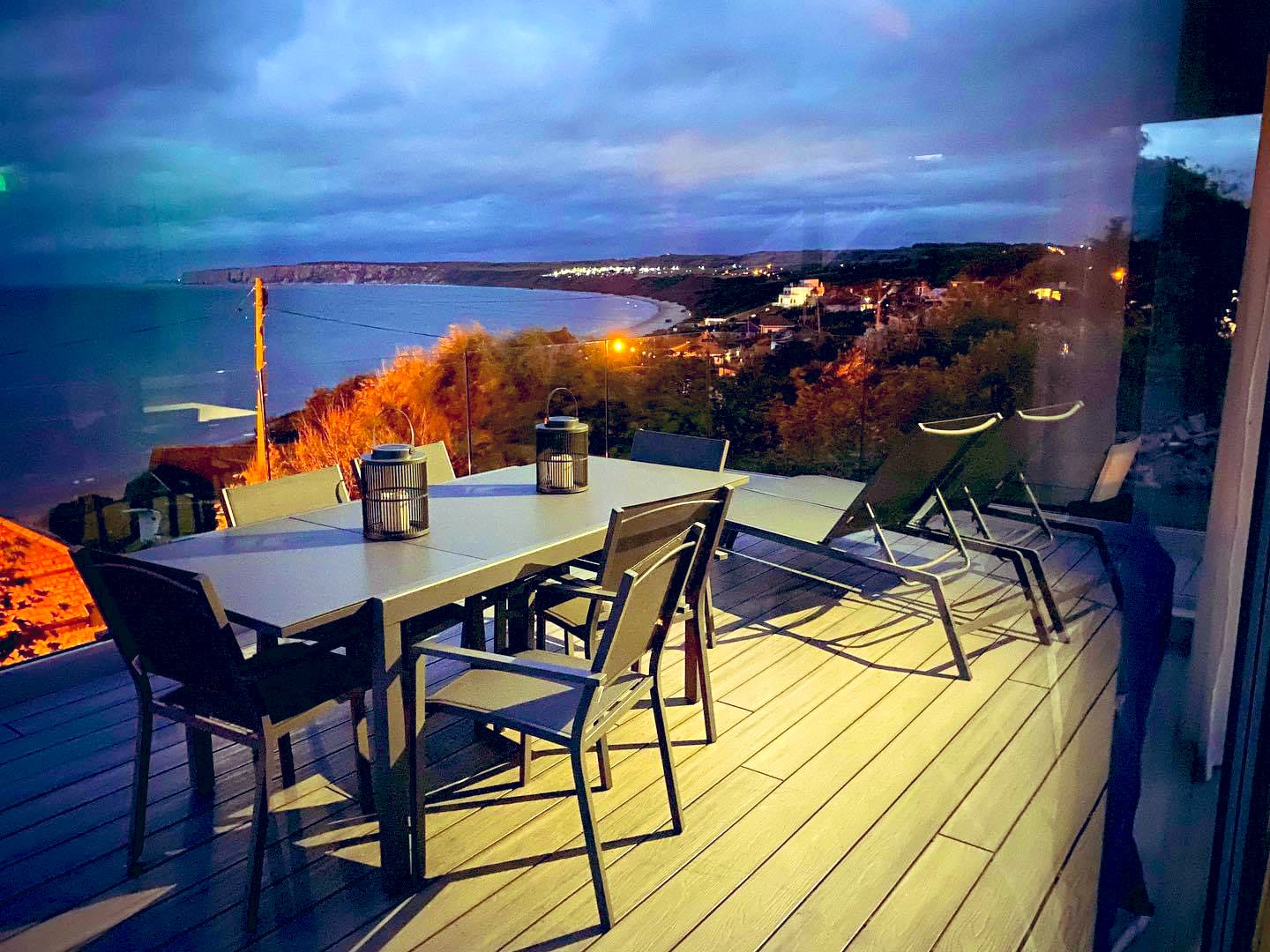 filey-beach-house-on-twitter-evenings-at-the-beach-house-filey-https