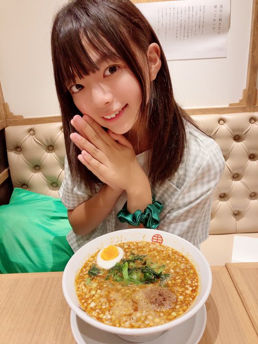 Twitterのコスプレ画像3