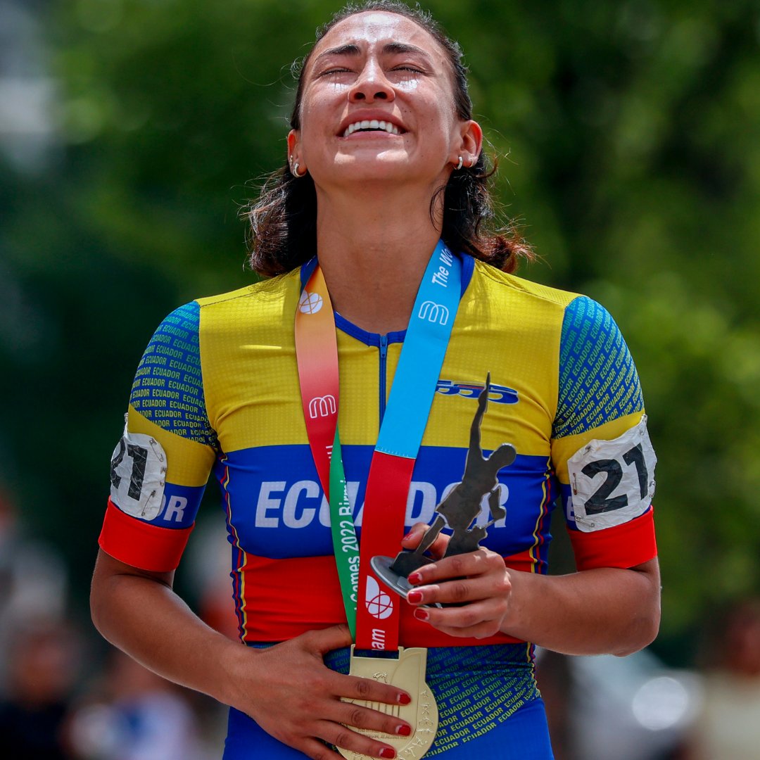 Ecuador knows how to celebrate with a victory lap! 🇪🇨

#MedalMoment