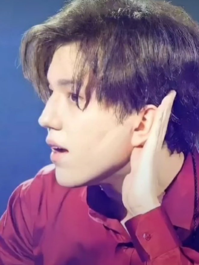 Adelma30513806's tweet photo. 💕 #DimashQudaibergen'songs are beautiful in any and all styles: ópera, classic, folk, rock, pop like #FlyAway, #Okay and rap in #BeWithMe. @dimash_official 🍁🍁🍁 https://t.co/nkeC3XZzvO