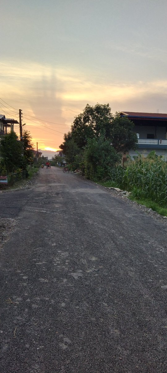 घर अगाडि हेर्न्हुने बनाइदियो बल्ल्😣😫😣😫😣😥