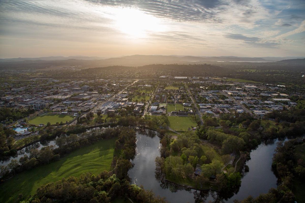 We are working with Charles Sturt University to undertake a Heritage Review. 

Community members can now nominate places they believe have heritage significance to be assessed as part of the review process. 🏘️🌅🌳🌄

Find out more 👉 fal.cn/3q7aq.