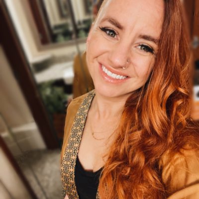 molly_king's tweet photo. #NewProfilePic https://t.co/Q9x5zFX5h4