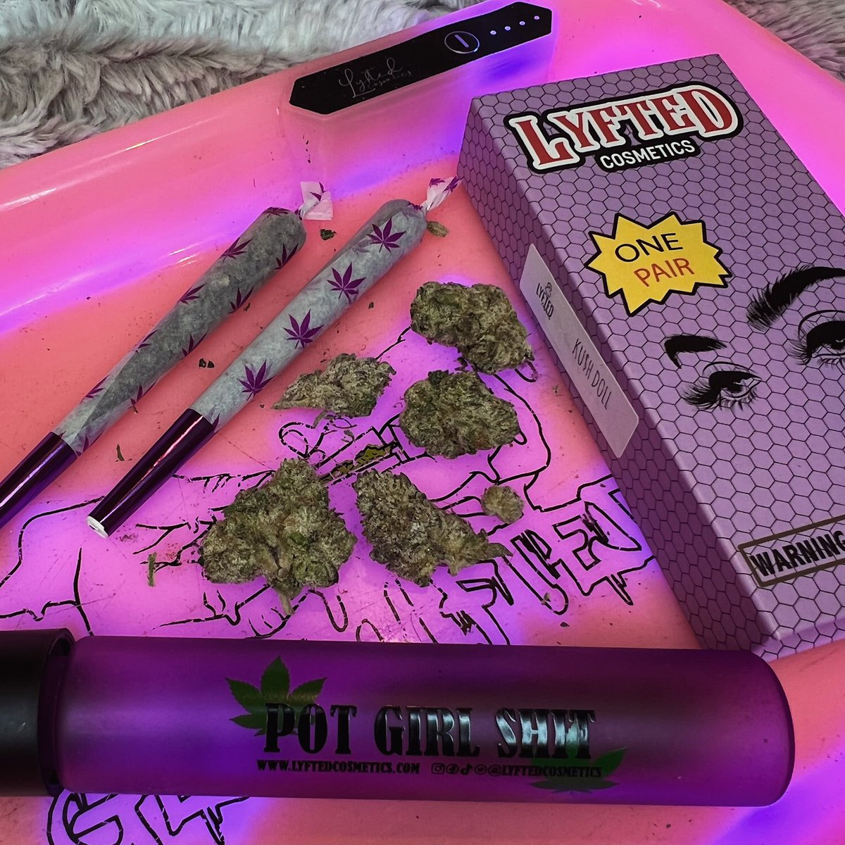 smoke sesh made easy 🫶🏼 catch these vibes with our cute smoke accessories from lyftedcosmetics.com 😚💨 

purple cones &amp; smell proof tubes featured in the photo 🫶🏼