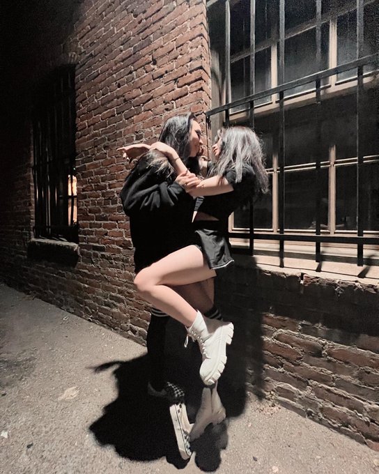 1 pic. These kind of drunk vibes ?✨ https://t.co/3lLy5yRBRY