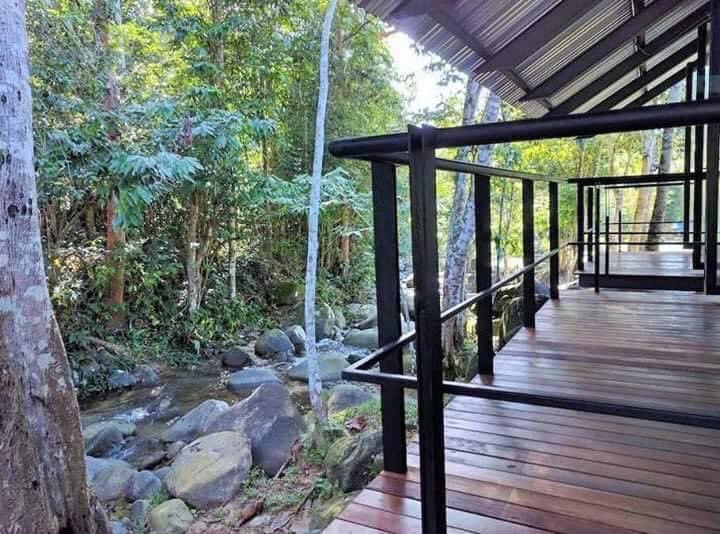 staycationig's tweet photo. Tanah Larwina Retreat.
Kampung Paya Lebar, Hulu Langat, Selangor https://t.co/R0cofsuI9n