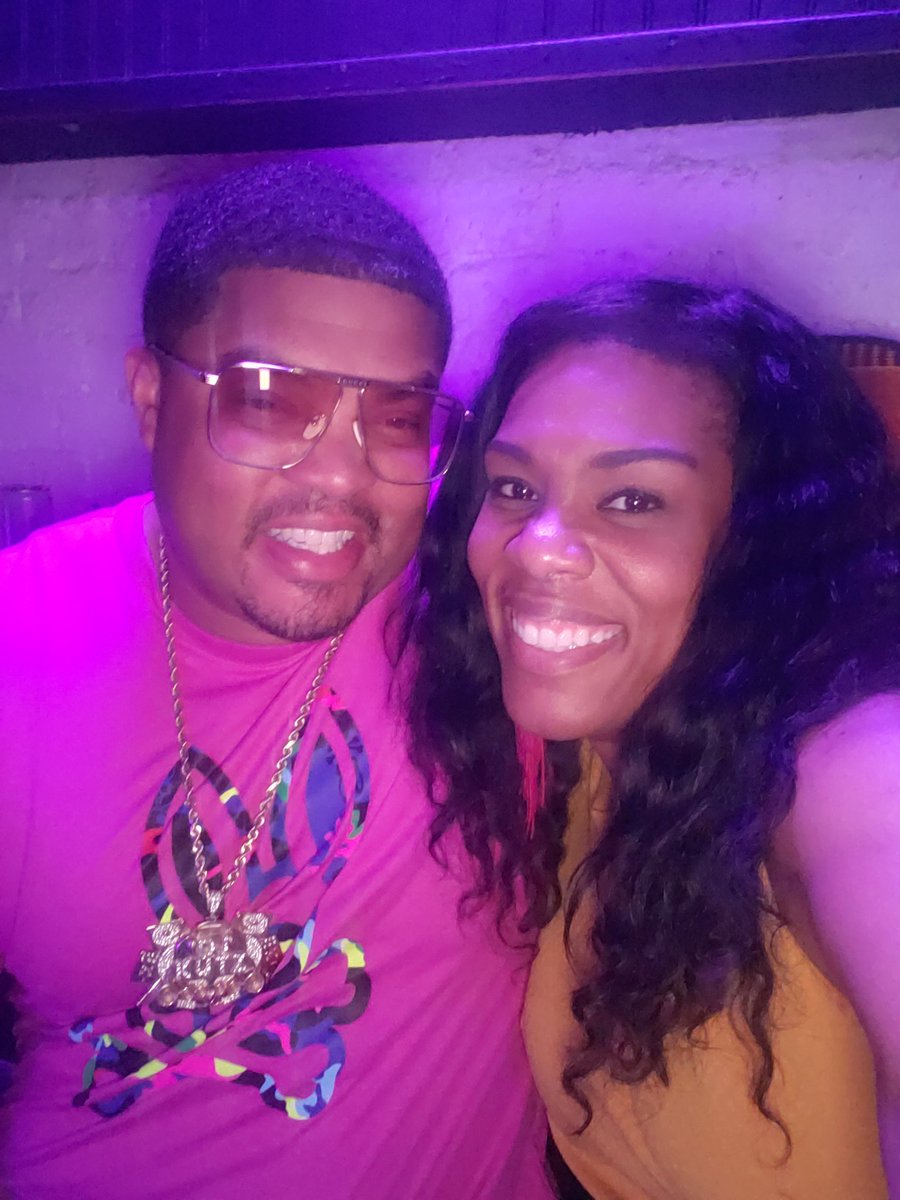 Karinda313's tweet photo. This is so Detroit. We flew in DJ Kutz for the weekend. He took us through all the feels including New Dance Show sounds.
#DontHurtEm ππ½
#KC95 π€π #KC96
#IFD22 https://t.co/yUXMm0ovsx
