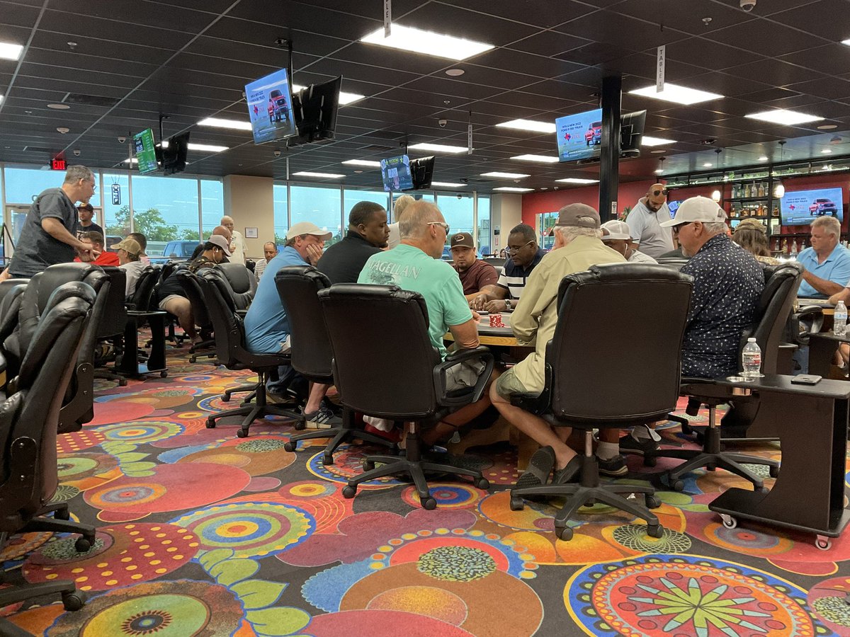 doghousepoker's tweet photo. 2 tournament 2 cash at Doghouse! https://t.co/DDpUz0yFu4
