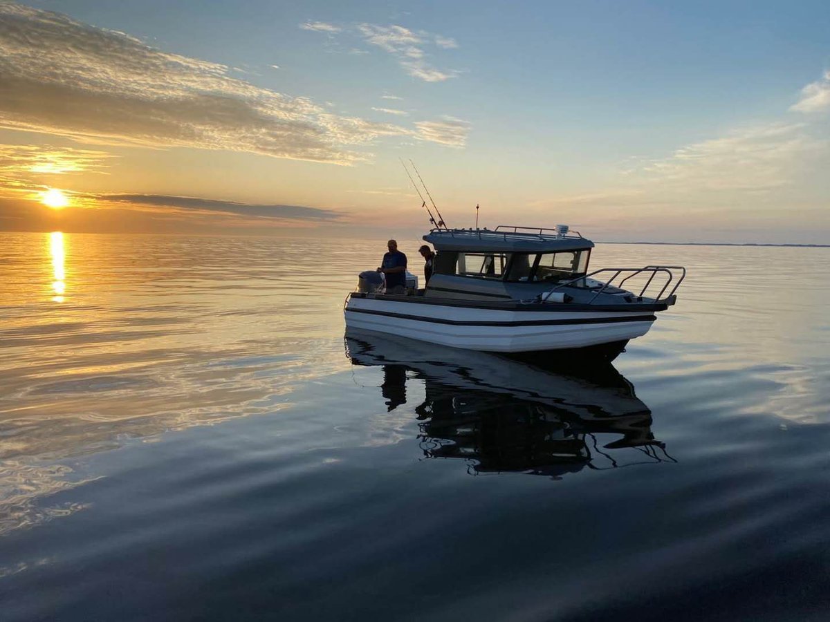 Selina_945's tweet photo. #E750F feedback from our Germany Client! Awesome😊
Length of the hull(m): 7.5
Beam (m): 2.45
Rec. HP: 200hp-350hp
Person capacity: 8
Warranty : 3 years
More details, welcome to Pm me!
Whatsapp +86 15969878859
Email: selina@gospelboat.cn
#aluminumboat #Boats #gospelboat #aluminium https://t.co/peYj9DzIZD