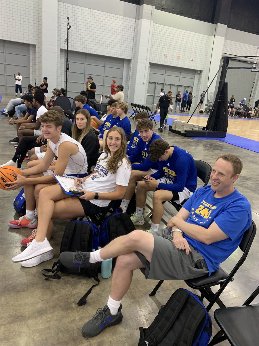 Proud of this crew this weekend. Went 2-2 vs good competition in Atlanta. Got better every game!! #24MDTeamDaum