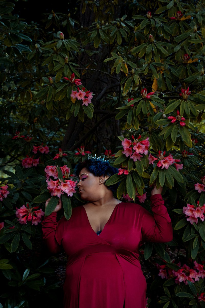 YoungHad3s's tweet photo. I'm going to post photos that I haven't put on my Instagram yet. So make sure you go there too to see the rest! 

📸: @cheyennekportaits on insta
💄&amp;Model: @/NocturneParadox on Insta

#plussizemodels #plussizefashion #blackfaeday #model https://t.co/hCgzY3JEUg