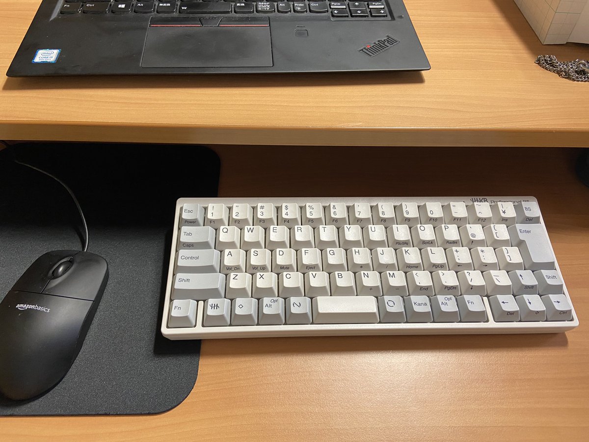 dovoltaga's tweet photo. おはようございます。

今日のキーボードはhhkb 

暑いけど頑張ります。 https://t.co/5nXy7XSwDt