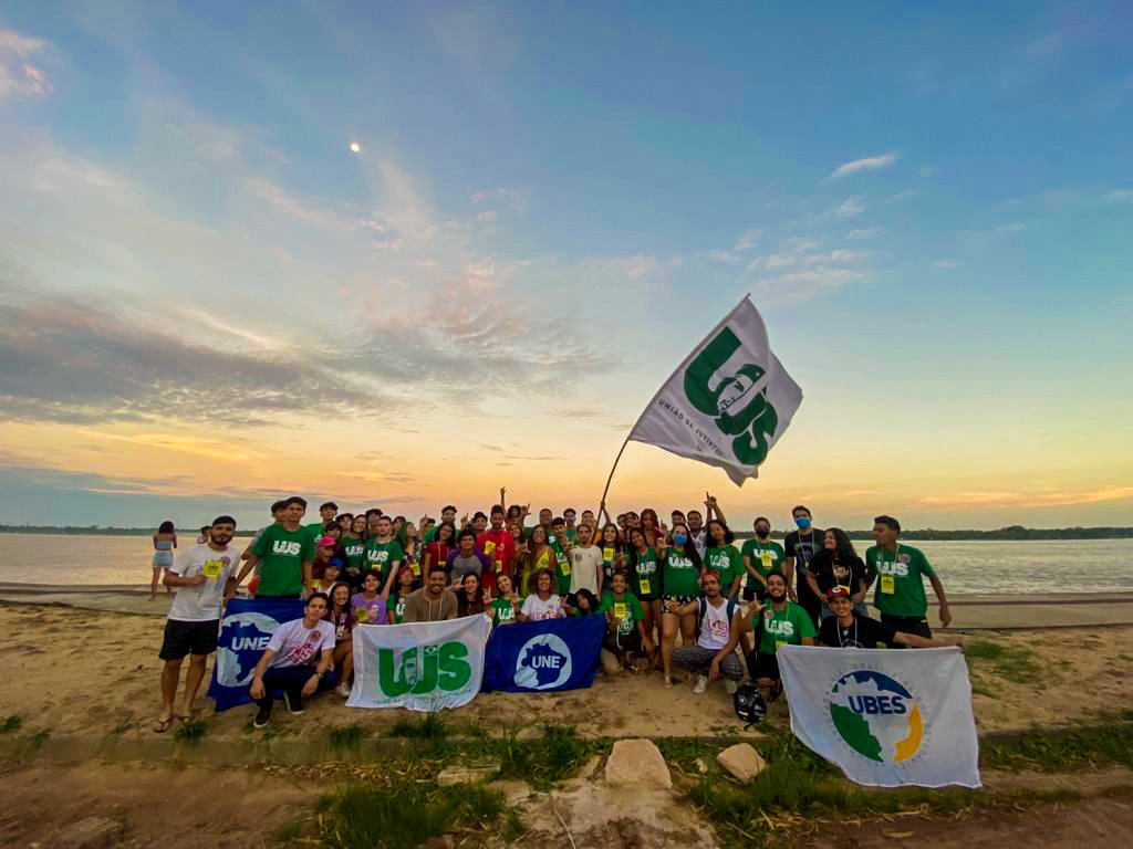UJS_Para's tweet photo. Encerramos hoje o XX Congresso Estadual da UJS Pará.

Durante três dias participamos de formações políticas, culturais, e debatemos os planos de atuação da juventude para o próximo período. + https://t.co/t9169lJNHO