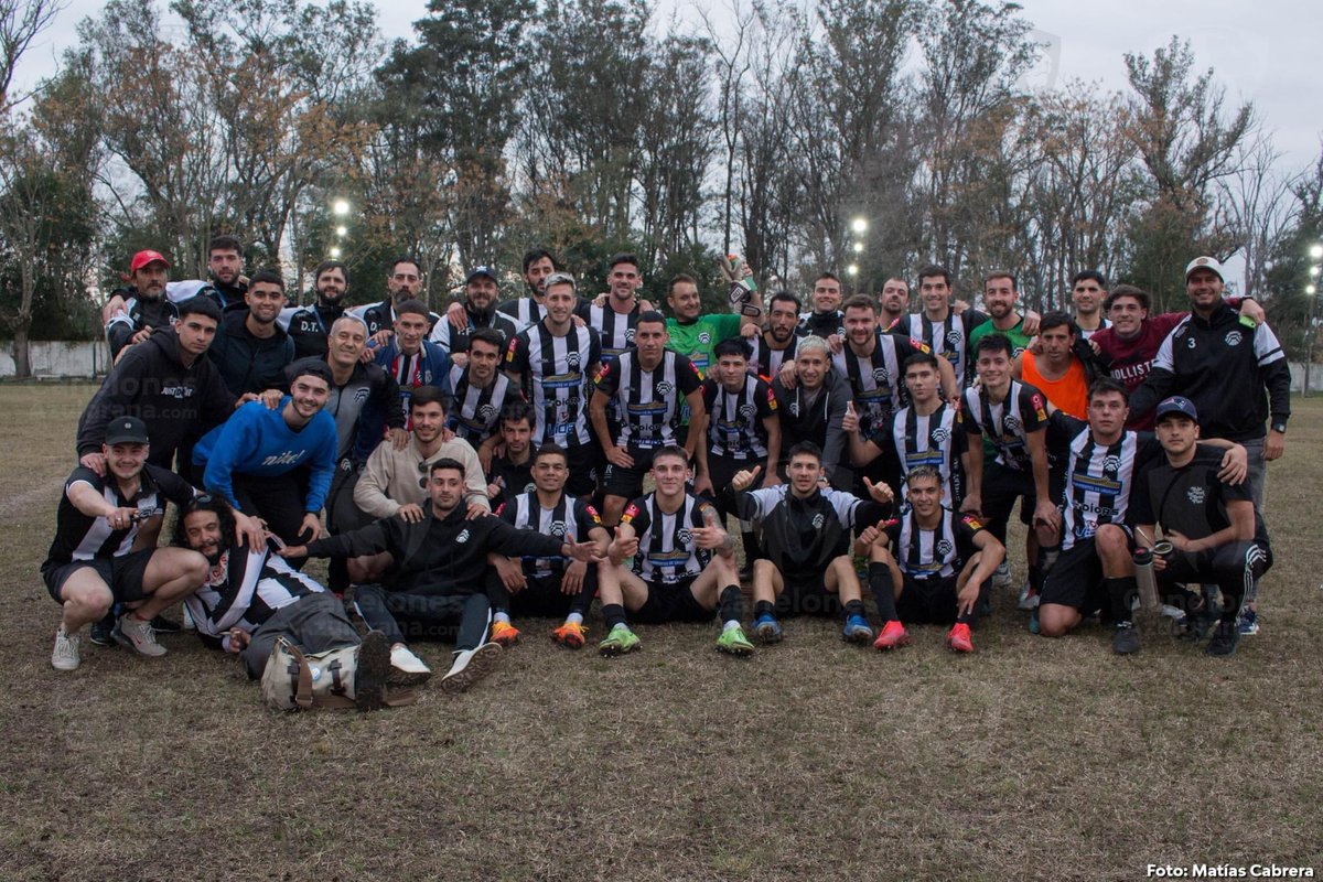Orgulloso de este grupo ! Mejor primero en una copa dificilísima! Ahora arranca otra copa y vamos por ese sueño hermoso!
⚪️⚫️ <a href="/wac1921/">Wanderers Atlético Club - Santa Lucía</a>