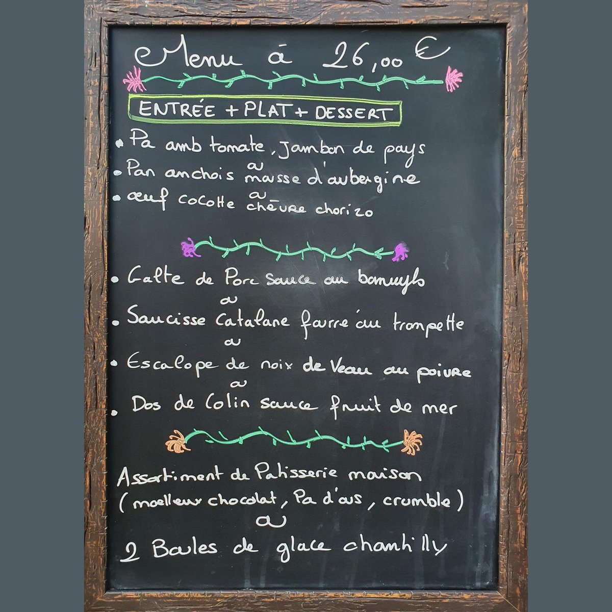 trabucayres's tweet photo. Découvrez notre carte du moment avec son choix d'entrées, de plats et de desserts maison !

#trabucayres #bar #restaurant #epicerie #lasillas #maureillas #ceret #vallespir #bonnehumeur #tourisme #exposition #bieresartisanales https://t.co/ujzZbu1pcL