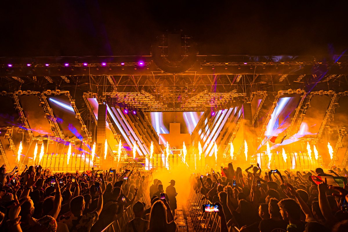 Ultra Europe 2022 photo