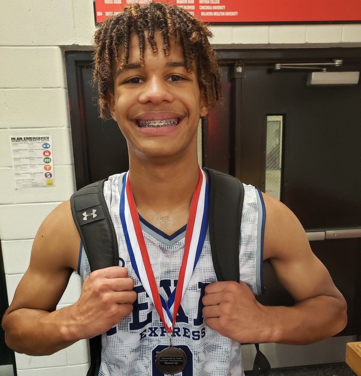 mfrazier2025's tweet image. Brought home the 2nd place hardware today from the @TXExpressHoops Summer Heat Shootout Tourney.  Fell short in the championship.  Win Hard. Lose Hard. Play Hard.  #learnfromthelosses