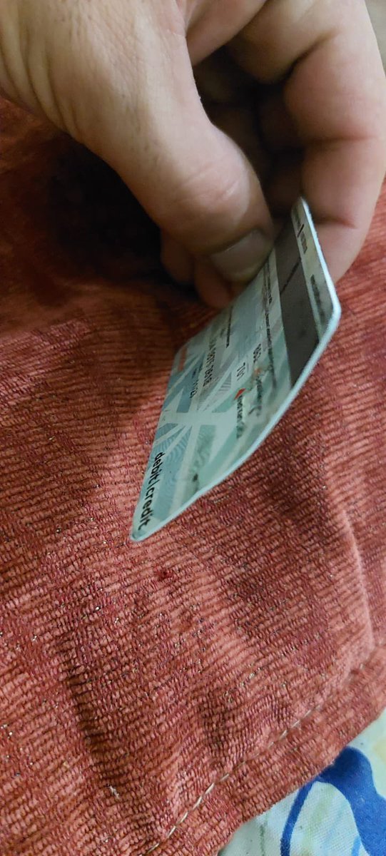 Ziraat kartımın bile beli bükülmüşken ,bu borcun altından nasıl kalkarız amk. #kykkredi