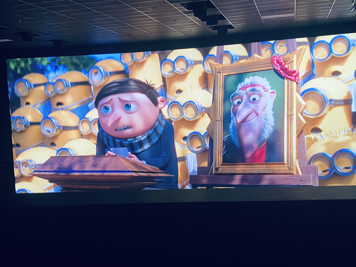 michaelniktaris's tweet image. 🎙#AMCopenmicLivestream🎙 
“actually, I saw #KenGriffin👀
he was workin’at the @DennysDiner
on 4th和Mission across from
the @AMCTheatres 🌆 and I said:
‘#MrGriffin, we’re all goin’#2Watch🕰 
#Batman69 at $AMC 🍿later,
you’re #Welcome2Come’
‘cuz I remember
what it was #Like2Behim”