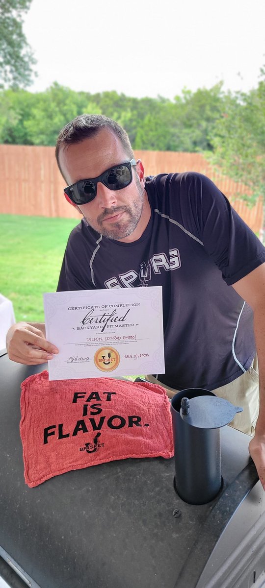 BCSportsDad's tweet photo. That’s right…#certified #backyardpitmaster #BBQ #brisketU https://t.co/9QmBPZqeU6