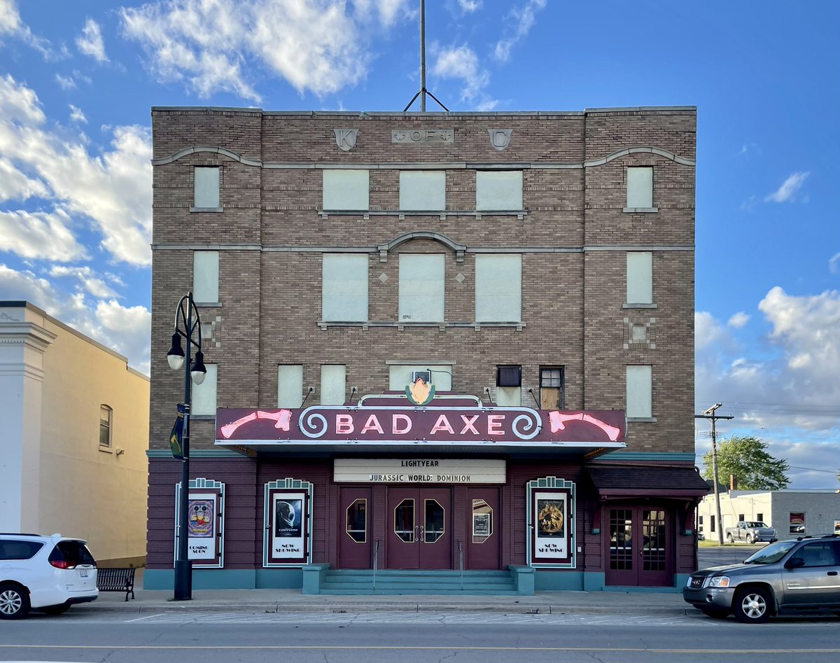 Suz Hinton on Twitter "RT JoshLipnik Bad Axe Theatre (1916) Bad Axe, MI"