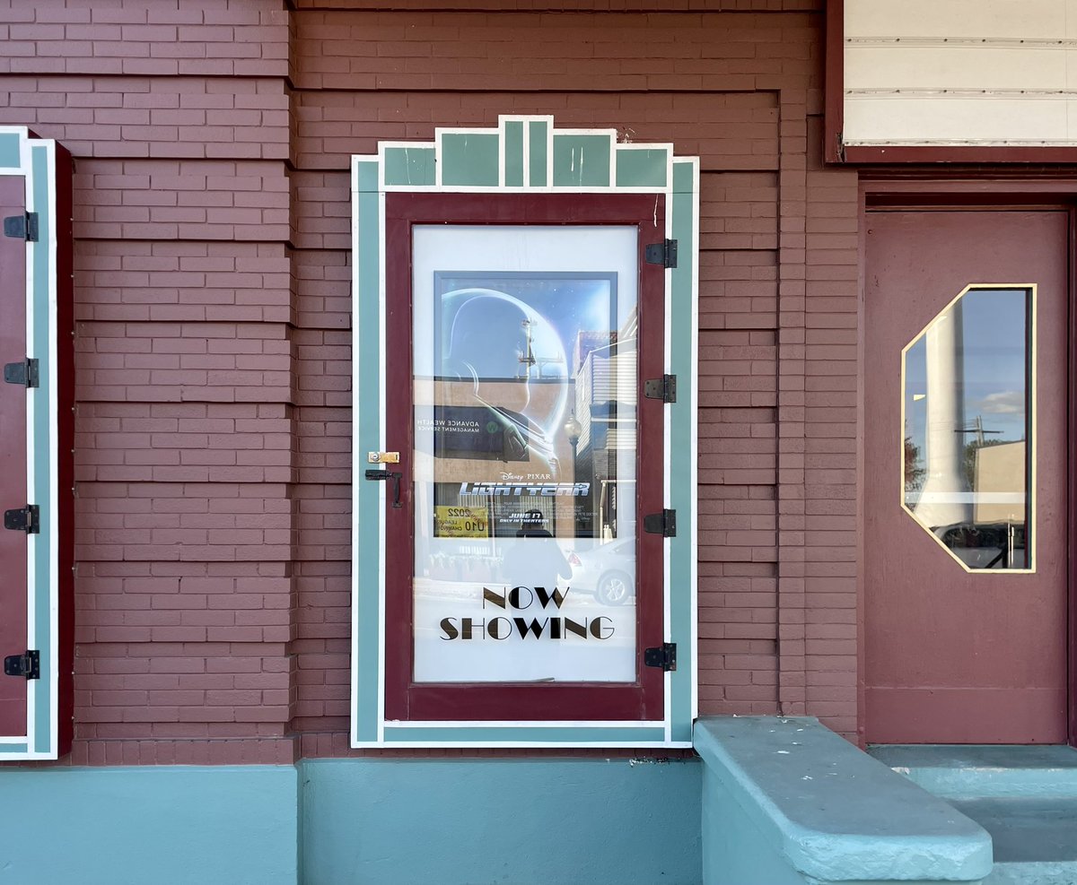 Suz Hinton on Twitter "RT JoshLipnik Bad Axe Theatre (1916) Bad Axe, MI"