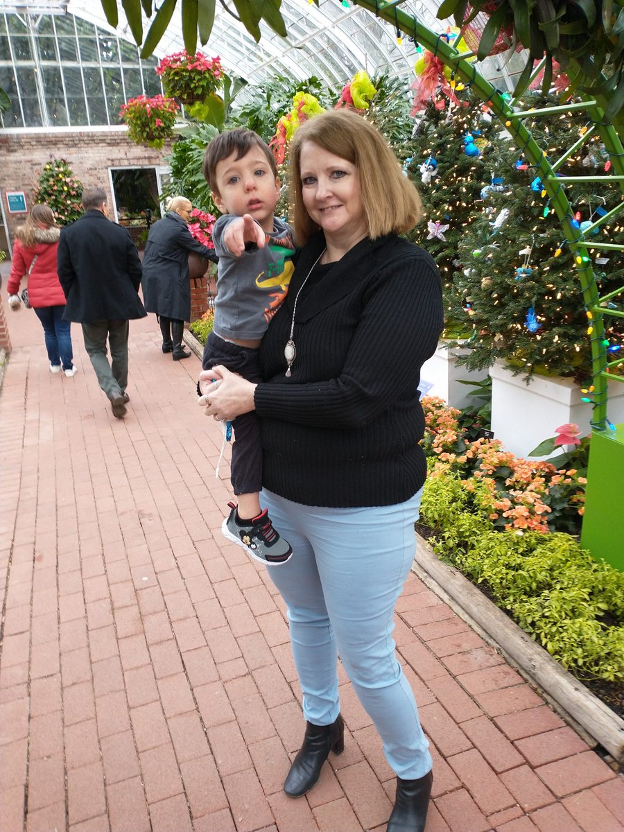 ChristinavHoek's tweet photo. A day well spent at Phipps Conservatory teaching Darius to appreciate history and beauty and nature.   Every moment matters in this crazy world.  @ChristinavHoek @PhippsNews @flowers @victorian @pittsburgh https://t.co/4FcMhk0KF0