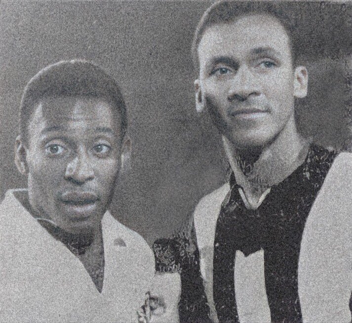 CAPinPictures's tweet photo. Alberto Spencer x Pele. https://t.co/suVuhRoQxz