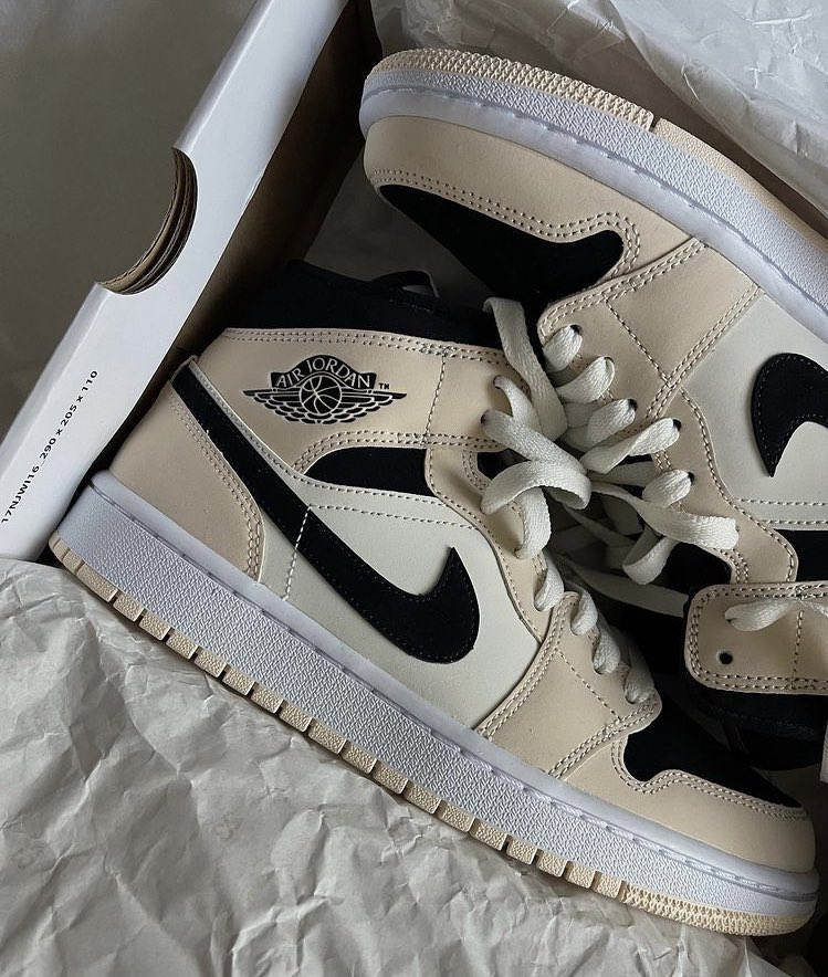 Iuigipromos's tweet photo. Air Jordan https://t.co/Yx0YaLdQFm