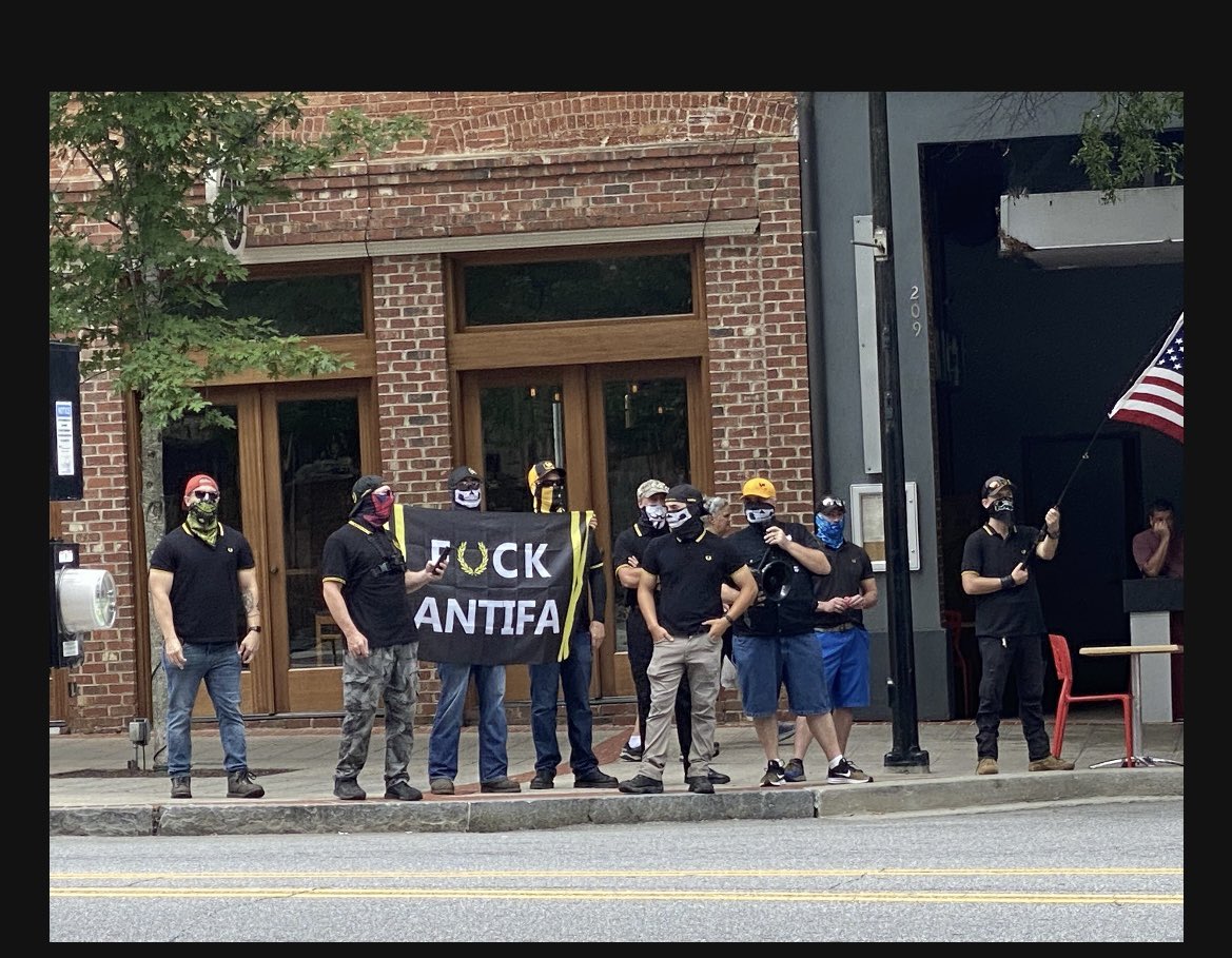 ApeNamed's tweet photo. Well today in Greenville South Carolina aka #yeahthatgreenville . #neofascist and #altright group the proud boys were out being fuck jobs. #greenvillesc tries so promote its self as a family friendly place. Is this where you’d want to bring your family? https://t.co/V3siCVGOUa
