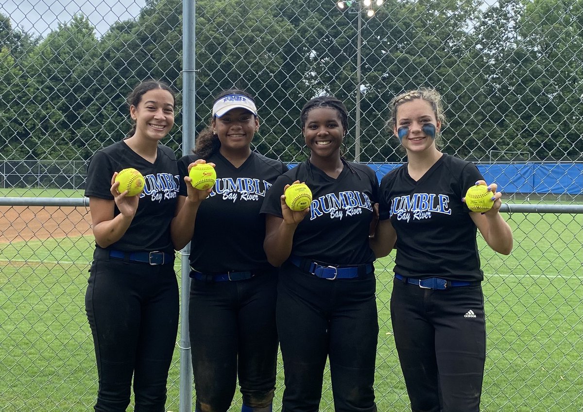 Congratulations to our Bomb Squad this weekend <a href="/USASoftball/">USA Softball</a> East Coast Showdown in Richmond, Virginia. Great job Arianna, Caiah, Michayla and Kinsey. Looking forward to many more from these talented ladies. <a href="/caiah17/">caiah</a> <a href="/MDHolley2024/">Michayla Holley</a>
