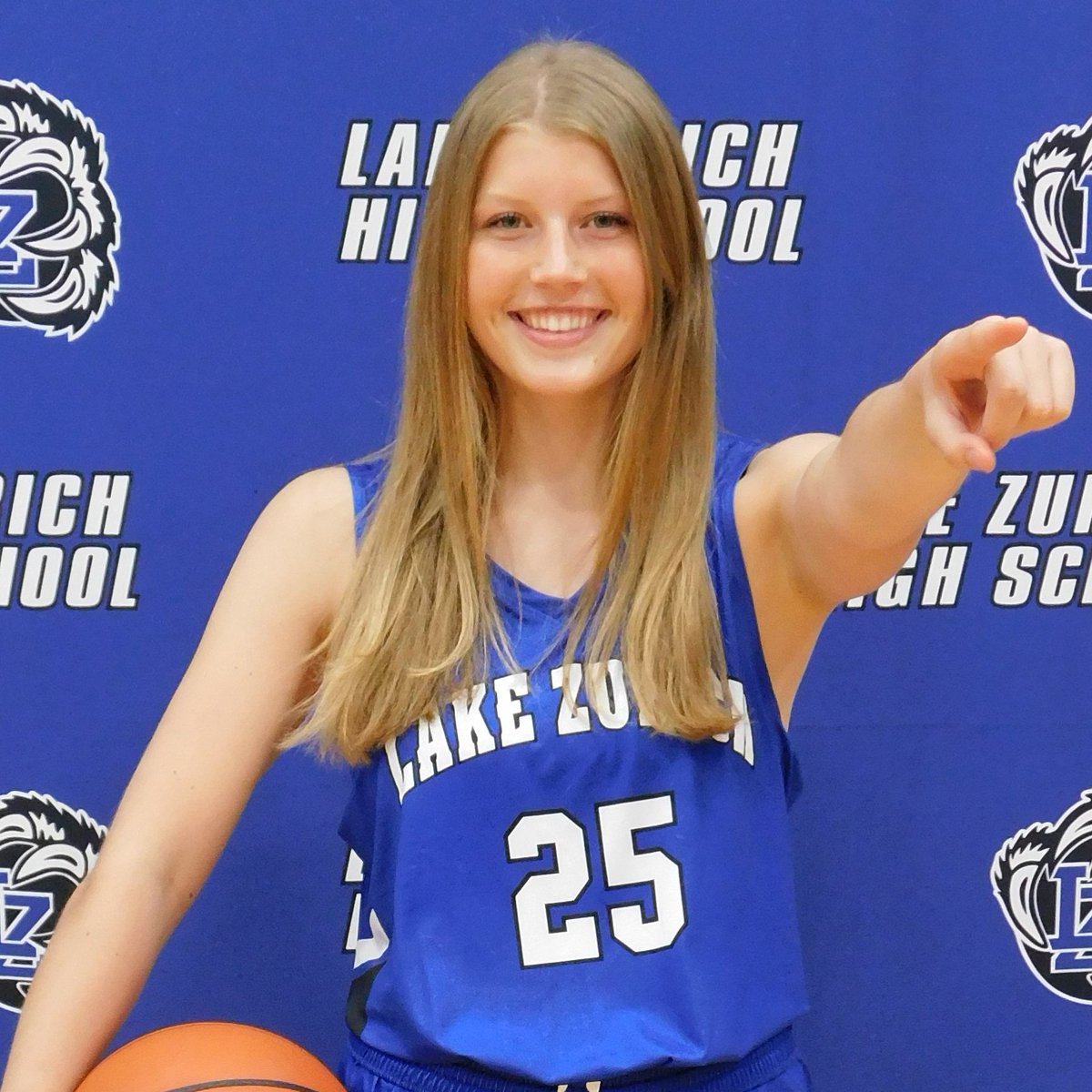 Lake Zurich HS Girls Basketball tweet media