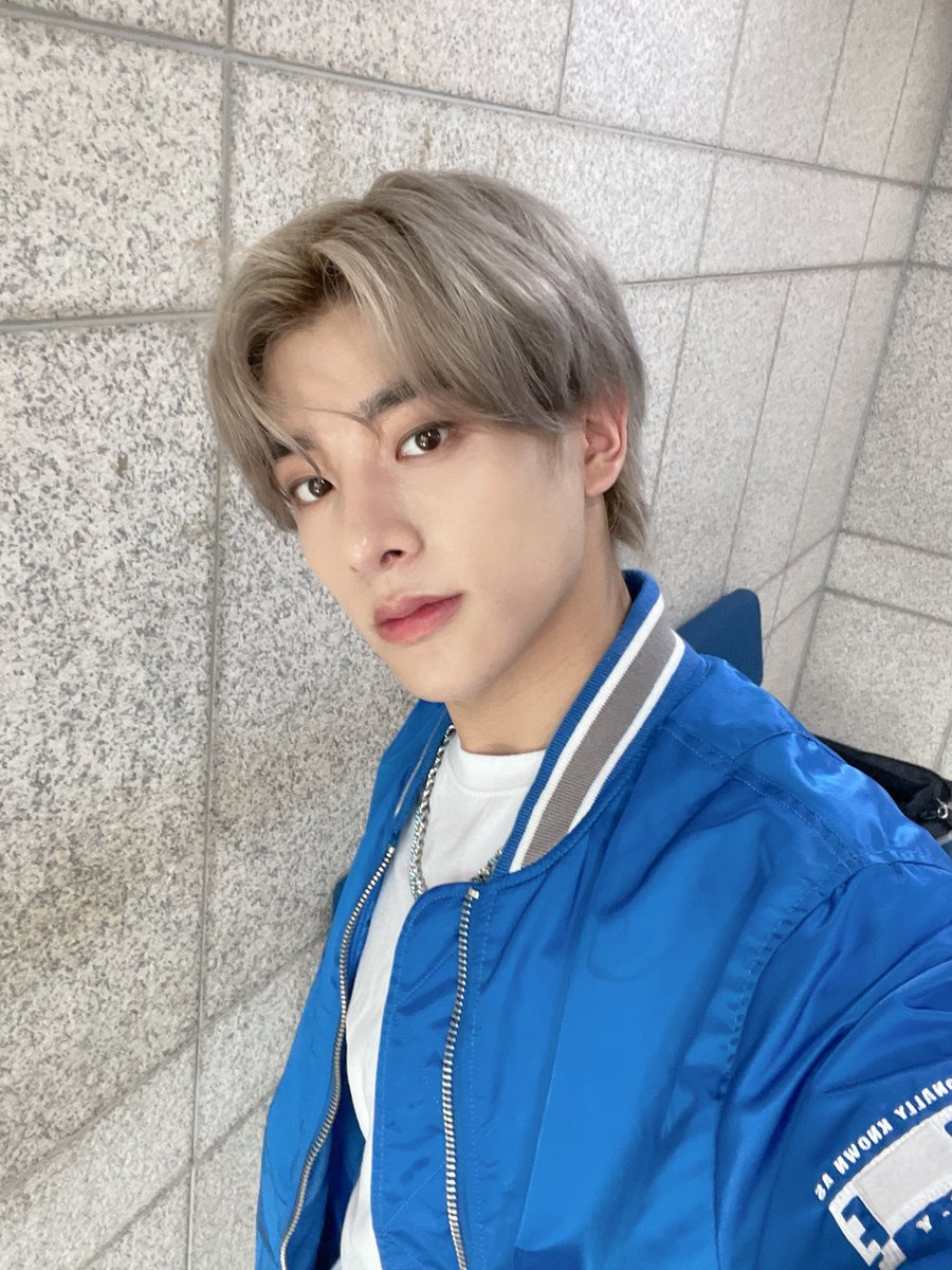 befriend me, moots 🫶